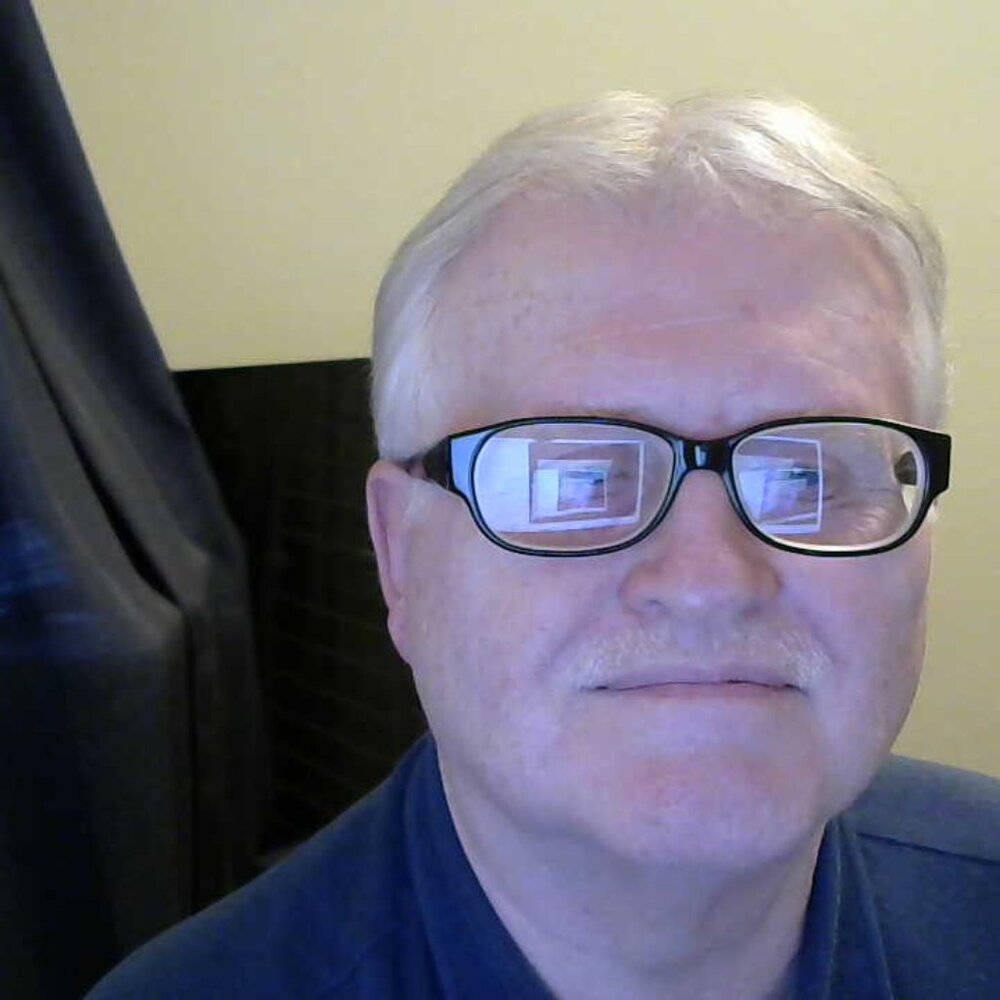 Meet your Posher, Perry